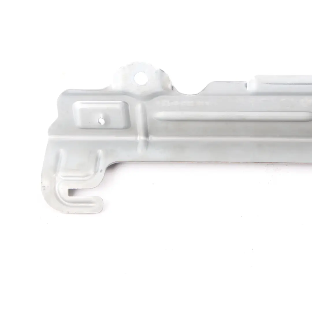 Staffa della maniglia tetto BMW E81 E87 rivestimento posteriore sinistra per con numero di parte 7119419 Staffa della maniglia tetto BMW E81 E87 rivestimento posteriore sinistra - SKU 7119419 - Numero di parte 7119419