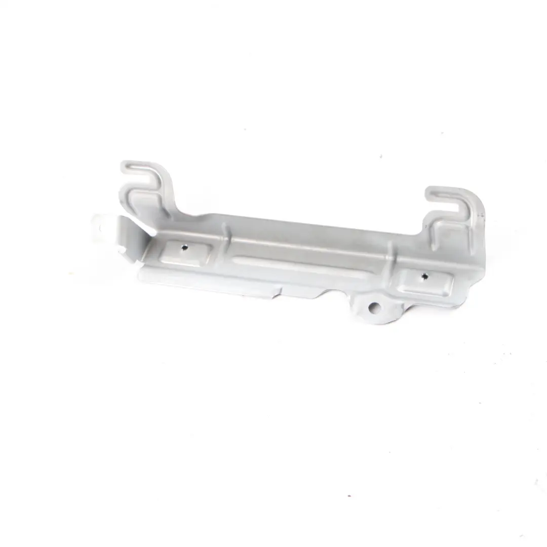 Staffa della maniglia tetto BMW E81 E87 rivestimento posteriore sinistra per con numero di parte 7119419 Staffa della maniglia tetto BMW E81 E87 rivestimento posteriore sinistra - SKU 7119419 - Numero di parte 7119419