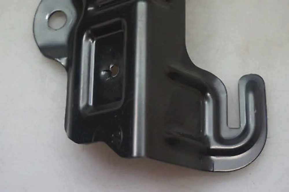 BMW 1 er E81 E87 E87N Halter Haltegriff hinten rechts - SKU 7119420-1 - Teilenummer 7119420