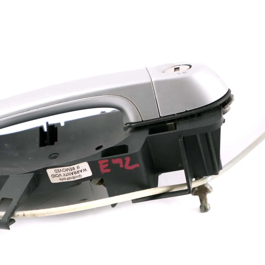 Complete Front Right Grab Handle O/S Titansilber Silver to BMW 3 Series E92 E93 with Part number 7059971 BMW 3 Series E92 E93 Complete Front Right Grab Handle O/S Titansilber Silver - SKU 7119603-TS - Part number 7059971