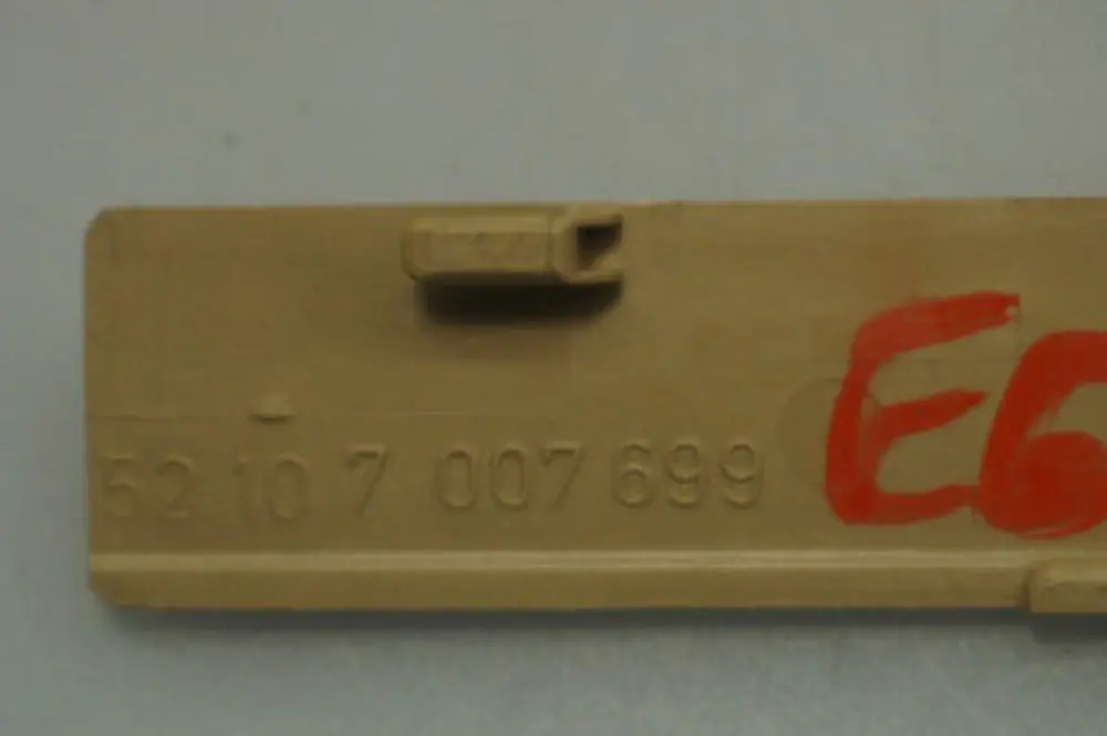 Front Seat Cover Front Interior Beige Left N/S to BMW 5 SERIES E60 E61 LCI with Part number 7119839 BMW 5 SERIES E60 E61 LCI Front Seat Cover Front Interior Beige Left N/S - SKU 7119839 - Part number 7119839