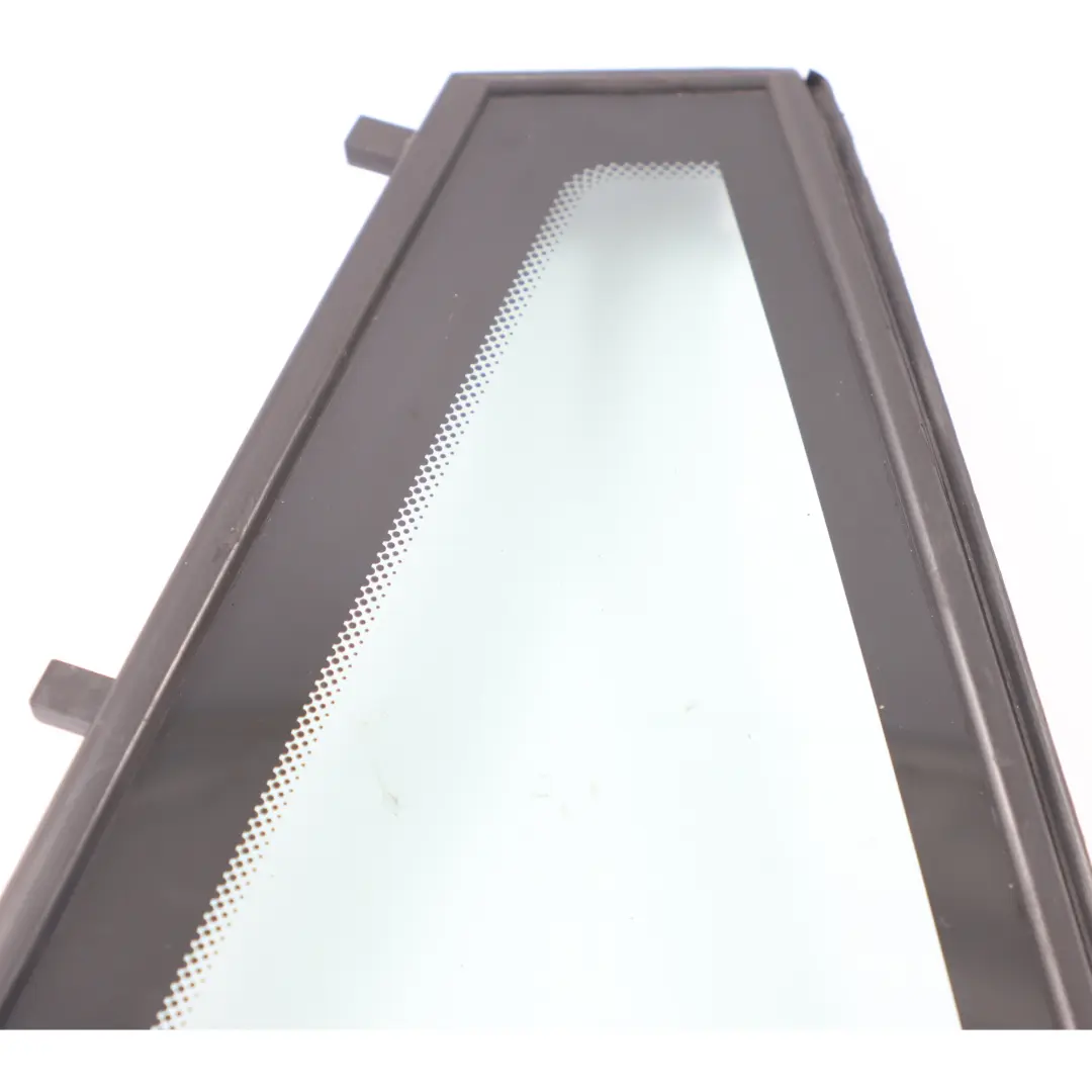 Vitre Arrière Fixe Triangulaire Droite Vert AS2 pour BMW E91 E91 LCI à propos du numéro de pièce 7119942 BMW E91 E91 LCI Vitre Arrière Fixe Triangulaire Droite Vert AS2 - SKU 7119942-1 - Numéro de pièce 7119942