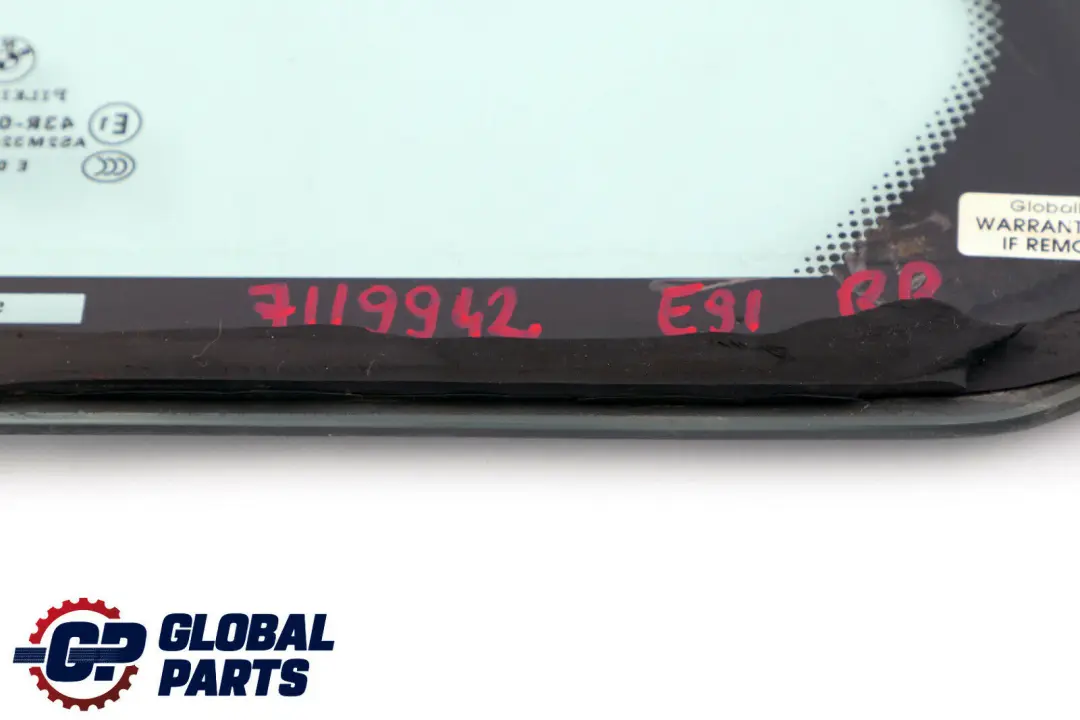 BMW E91 E91N LCI Finestrino Fisso Porta Posteriore Destra O/S AS2 - SKU 7119942 - Numero di parte 7119942