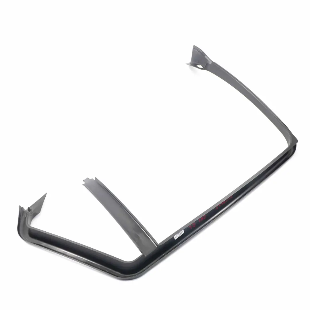 Revetement Fenetre Porte Arriere Gauche 5135 pour BMW E91 à propos du numéro de pièce 7119945 BMW E91 Revetement Fenetre Porte Arriere Gauche 5135 - SKU 7119945 - Numéro de pièce 7119945