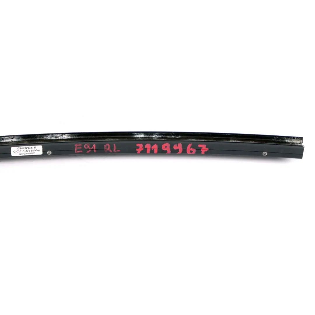 Couverture Barre de Guidage de Fenetre a Gauche Noir pour BMW 3 E91 à propos du numéro de pièce 7119967 BMW 3 E91 Couverture Barre de Guidage de Fenetre a Gauche Noir - SKU 7119967 - Numéro de pièce 7119967