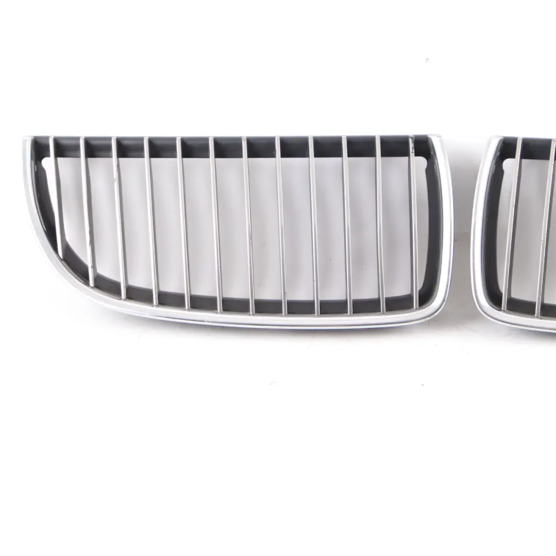 Front Grille BMW E90 E91 Bumper Centre Kidney Chrom Left Right N/O/S Set to with Part number 7120009 Front Grille BMW E90 E91 Bumper Centre Kidney Chrom Left Right N/O/S Set - SKU 7120009-1 - Part number 7120009