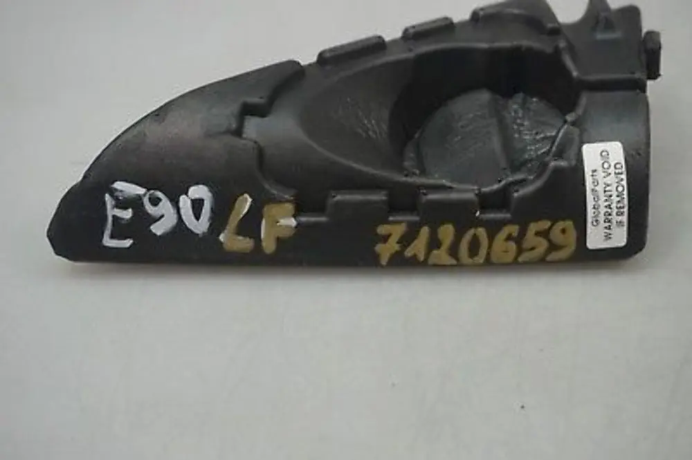 BMW E90 E91 Guarnizione Angolo Triangolare Retrovisore Interno Sinistro - SKU 7120659 - Numero di parte 7198717
