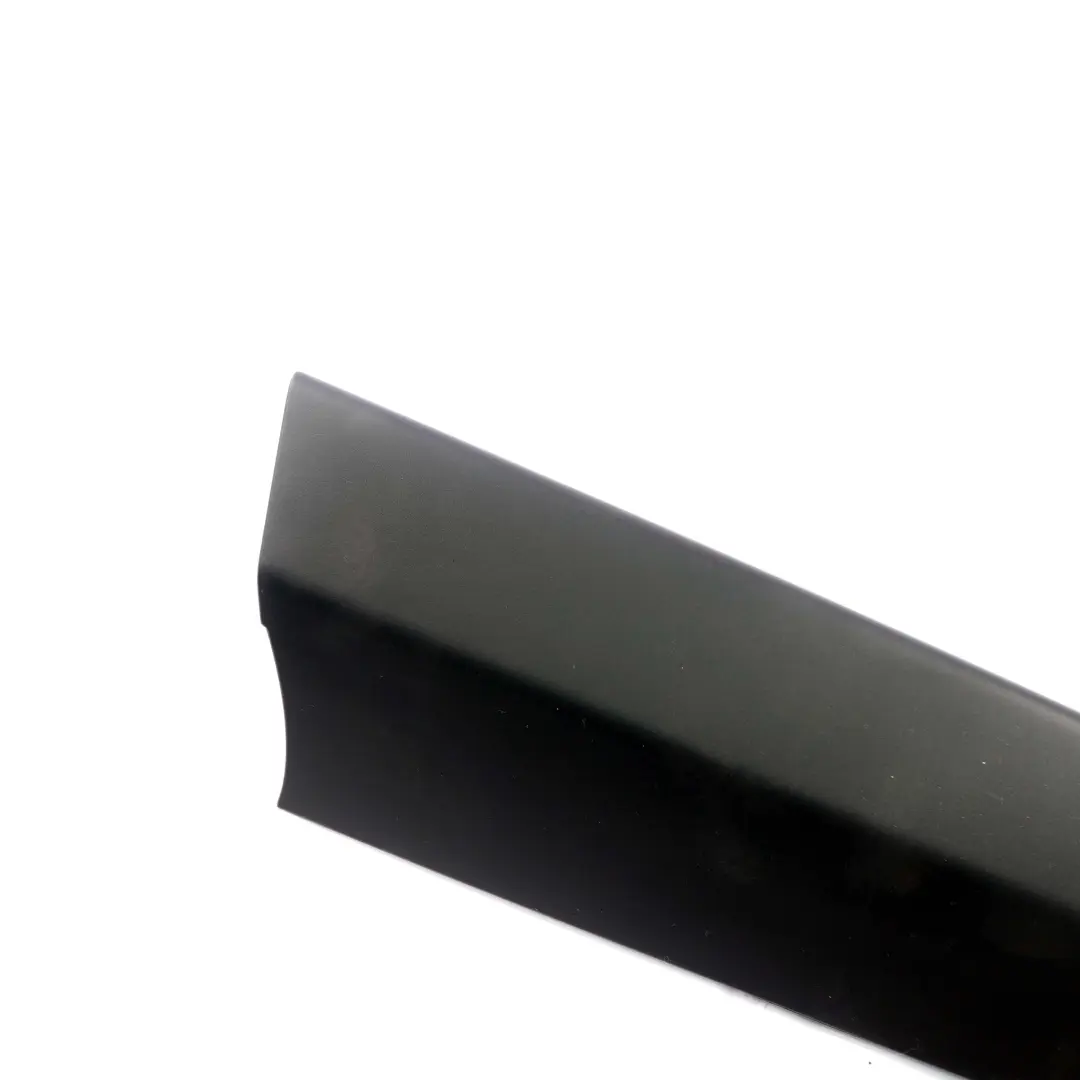 BMW E61 LCI Coffre Couverture Arriere Gauche Noir 7066399 - SKU 7120661 - Numéro de pièce 7120661