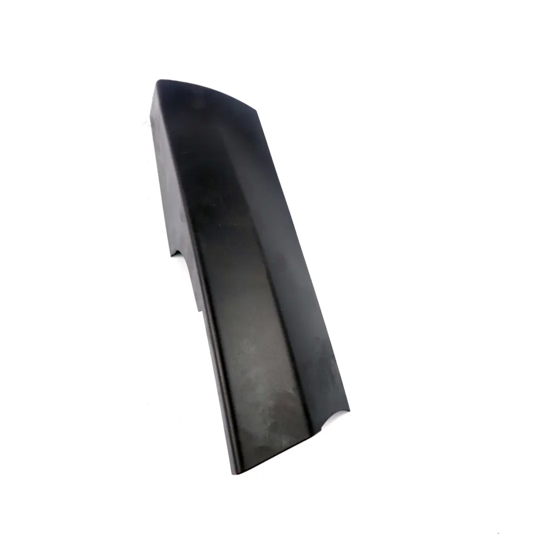 Coffre Couverture Arriere Gauche Noir 7066399 pour BMW E61 LCI à propos du numéro de pièce 7120661 BMW E61 LCI Coffre Couverture Arriere Gauche Noir 7066399 - SKU 7120661 - Numéro de pièce 7120661