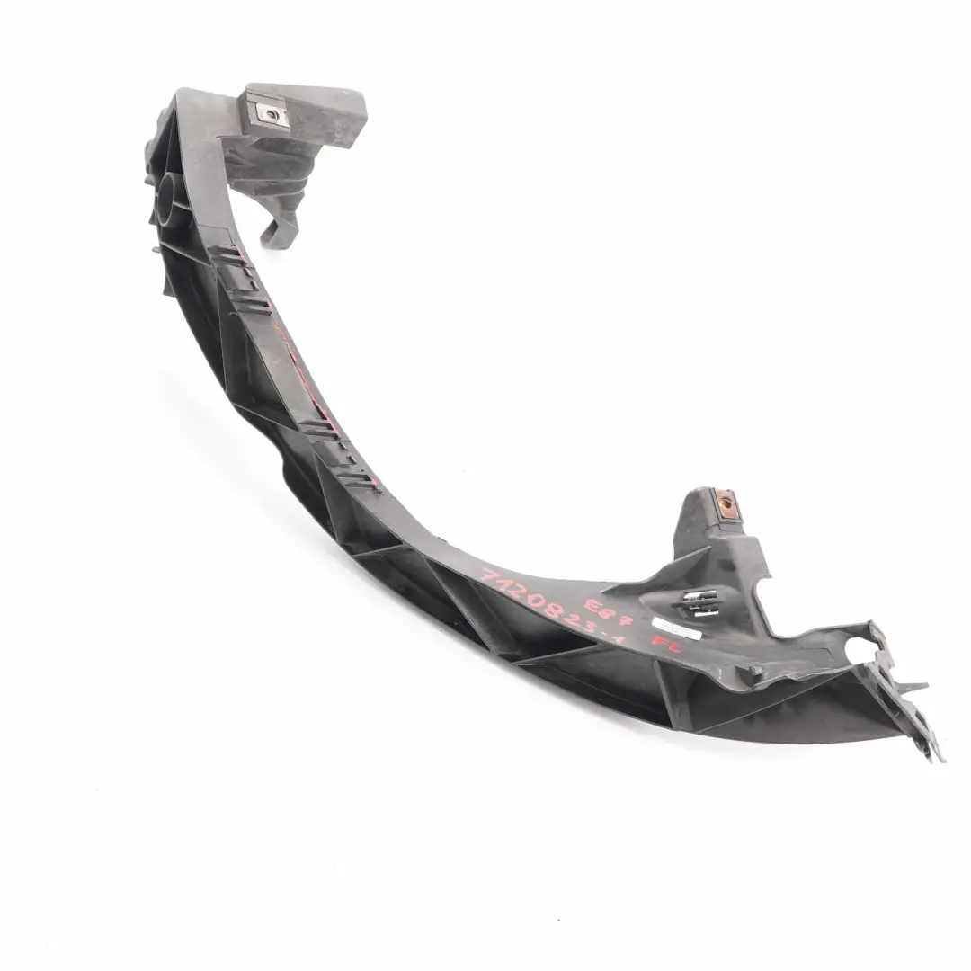Supporto Staffa Faro Anteriore Sinistro per BMW Serie 1 E81 E82 E87 con numero di parte 7120823 BMW Serie 1 E81 E82 E87 Supporto Staffa Faro Anteriore Sinistro - SKU 7120823-1 - Numero di parte 7120823