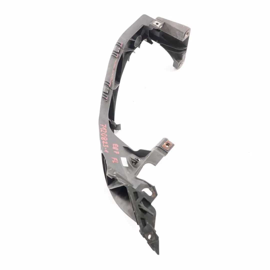 Soporte Faro Delantero Izquierdo para BMW E81 E82 E87 con número de pieza 7120823 BMW E81 E82 E87 Soporte Faro Delantero Izquierdo - SKU 7120823-1 - Número de pieza 7120823