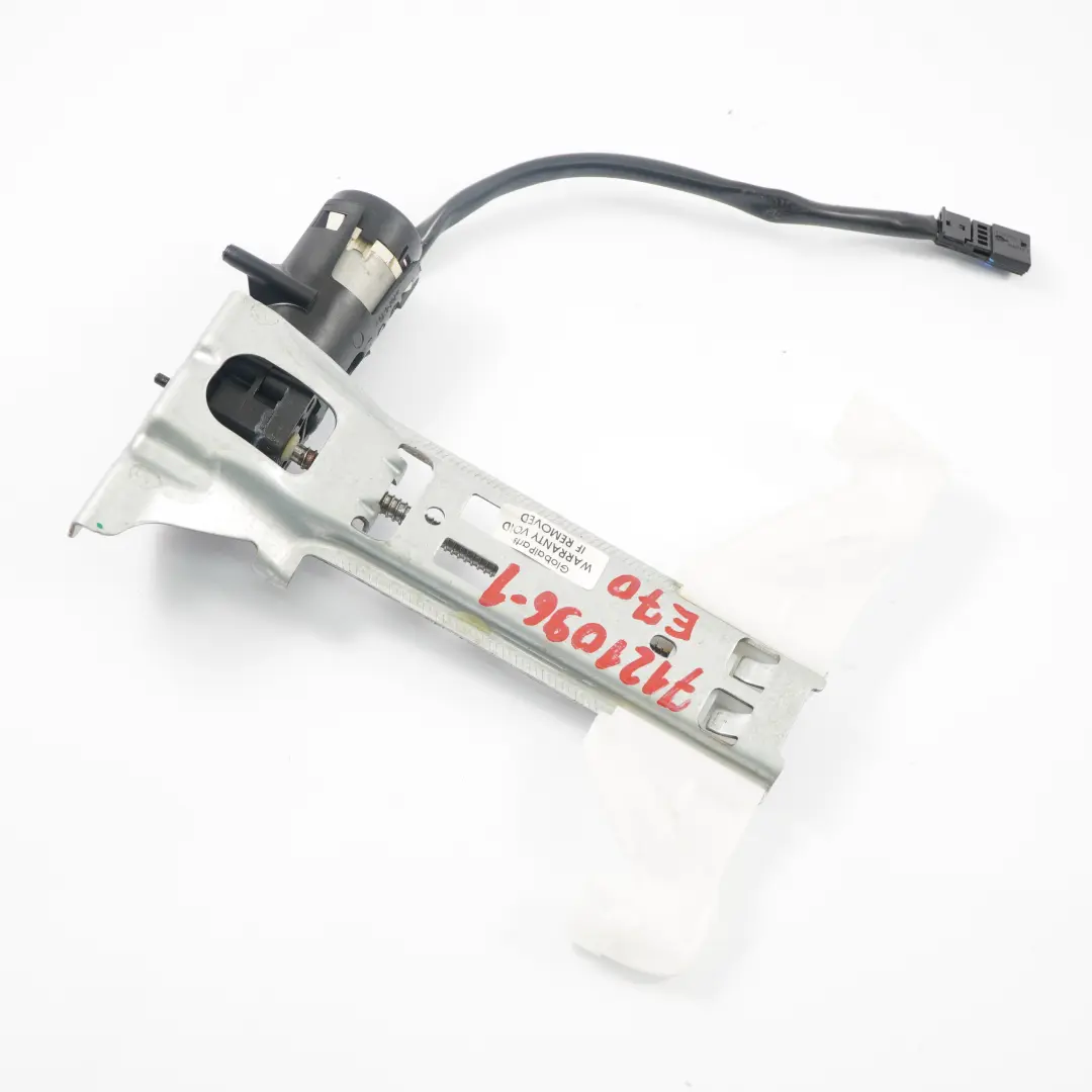 BMW E60 E61 E65 Unite controle du moteur reglage l'appui-tete avant avec memoire - SKU 7121096-1 - Numéro de pièce 7121096