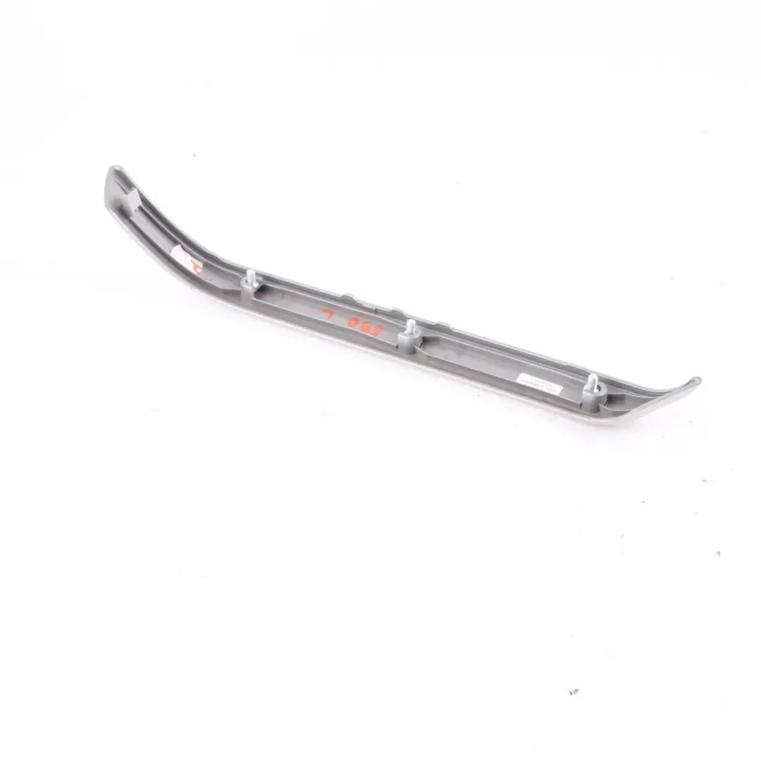 Dekorleiste Tür hinten links TITAN 90 Silber für BMW 3 er E90 LCI mit Teilenummer 7121477 BMW 3 er E90 LCI Dekorleiste Tür hinten links TITAN 90 Silber - SKU 7121477-2 - Teilenummer 7121477