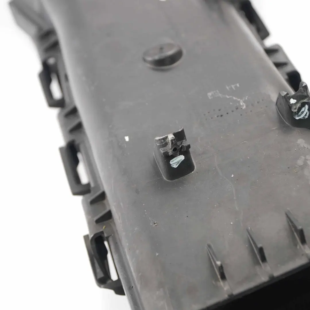 Guidage De L'Air Frein Avant Gauche Roue Refroidissement Canal pour BMW E90 E91 à propos du numéro de pièce 7121569 BMW E90 E91 Guidage De L'Air Frein Avant Gauche Roue Refroidissement Canal - SKU 7121569-1 - Numéro de pièce 7121569