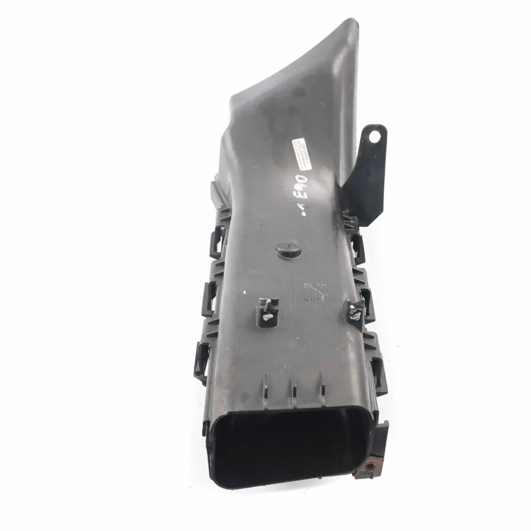 Delantero Izquierdo Conducto Aire Freno Canal Refrigeracion para BMW E90 E91 con número de pieza 7121569 BMW E90 E91 Delantero Izquierdo Conducto Aire Freno Canal Refrigeracion - SKU 7121569-1 - Número de pieza 7121569