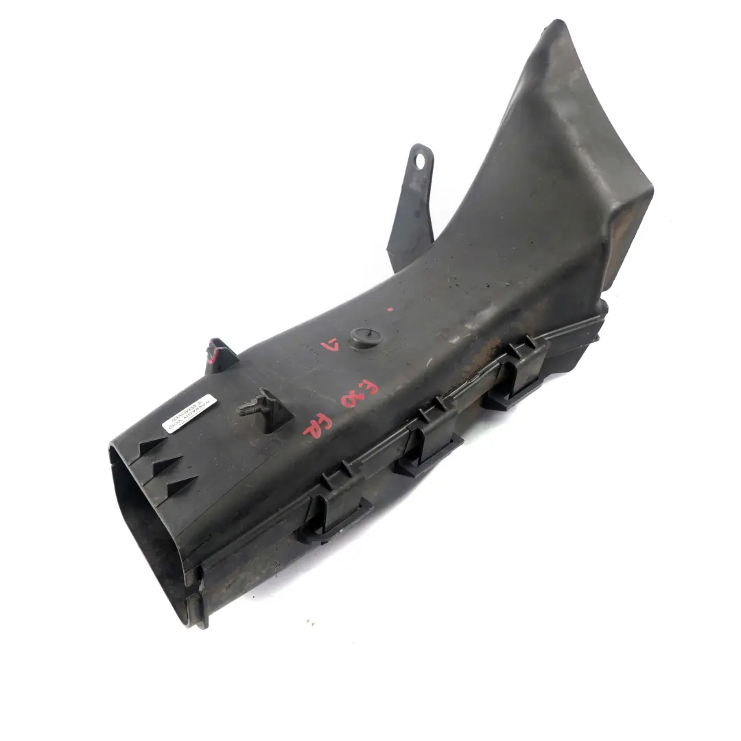 BMW E90 E91 Front Bumper Right Brake Air Duct Channel O/S - SKU 7121570-1 - Part number 7121570