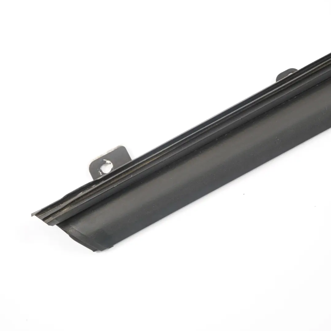 Techo Embellecedor Burlete Sello Delantero Derecho para Mini Cabrio R52 con número de pieza 7121574 Mini Cabrio R52 Techo Embellecedor Burlete Sello Delantero Derecho - SKU 7121574 - Número de pieza 7121574