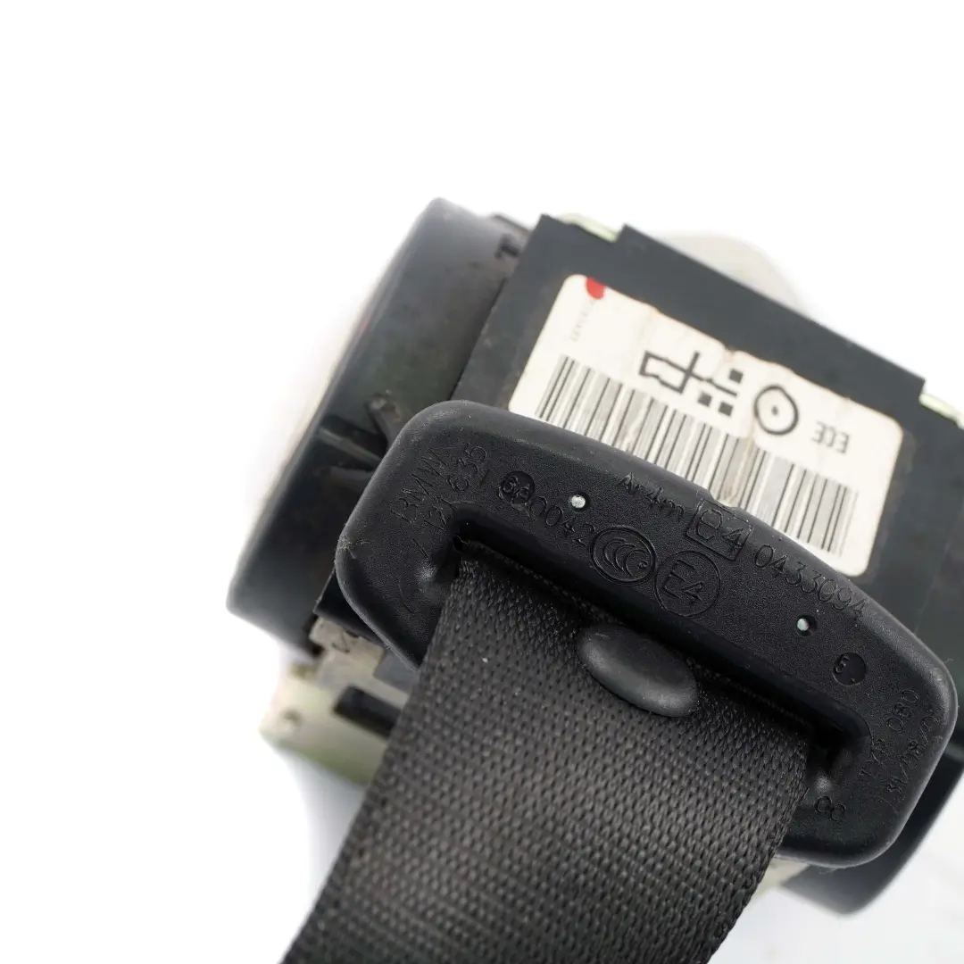 Centre Upper Top Belt Buckle Black to BMW 3 Series E90 E90N LCI Rear with Part number 7121635 BMW 3 Series E90 E90N LCI Rear Centre Upper Top Belt Buckle Black - SKU 7121635 - Part number 7121635