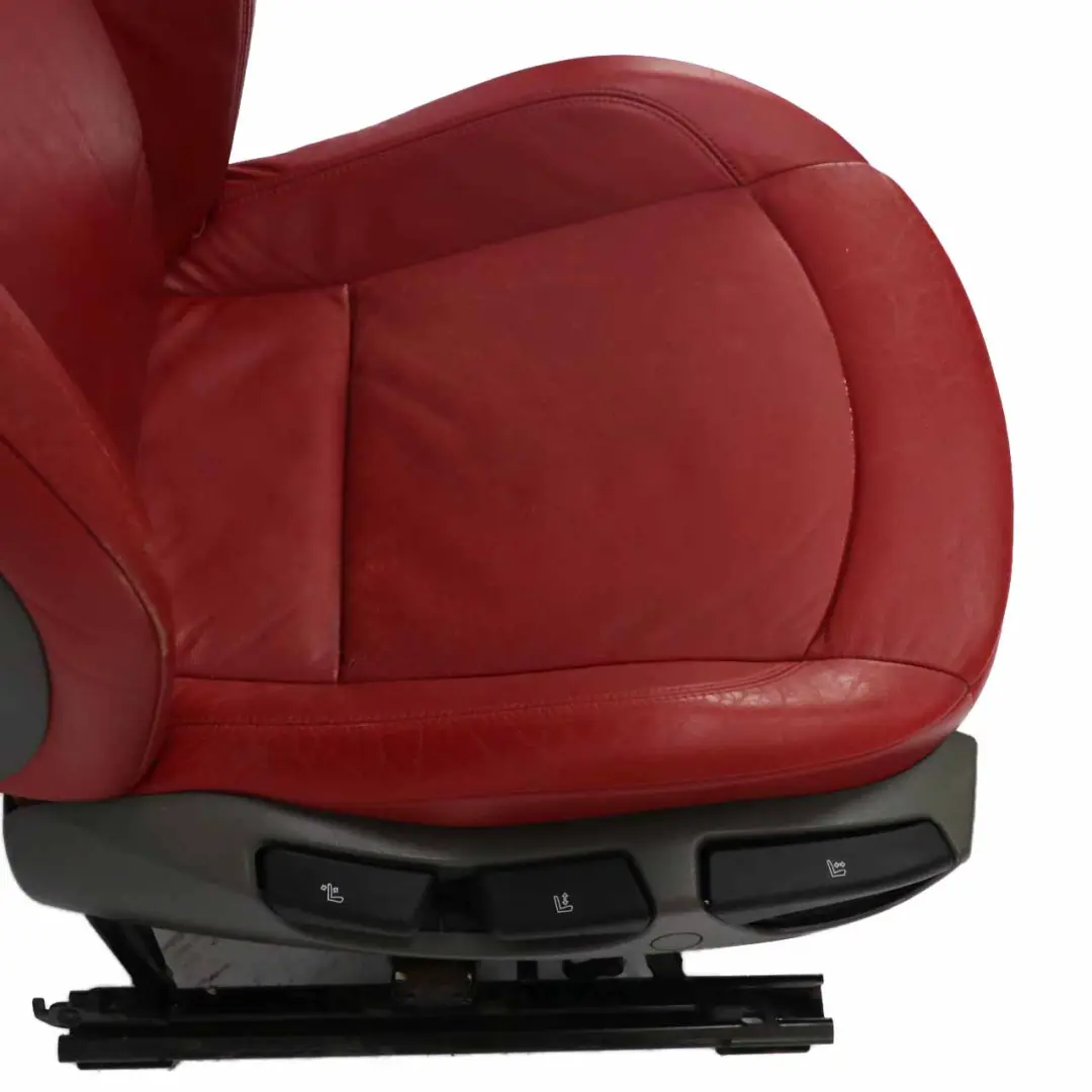 Rosso Pelle Anteriore Destra Sedile Oregon per BMW Z4 E85 E86 Cabrio Roadster con numero di parte 7121710 BMW Z4 E85 E86 Cabrio Roadster Rosso Pelle Anteriore Destra Sedile Oregon - SKU 7121710-3 - Numero di parte 7121710