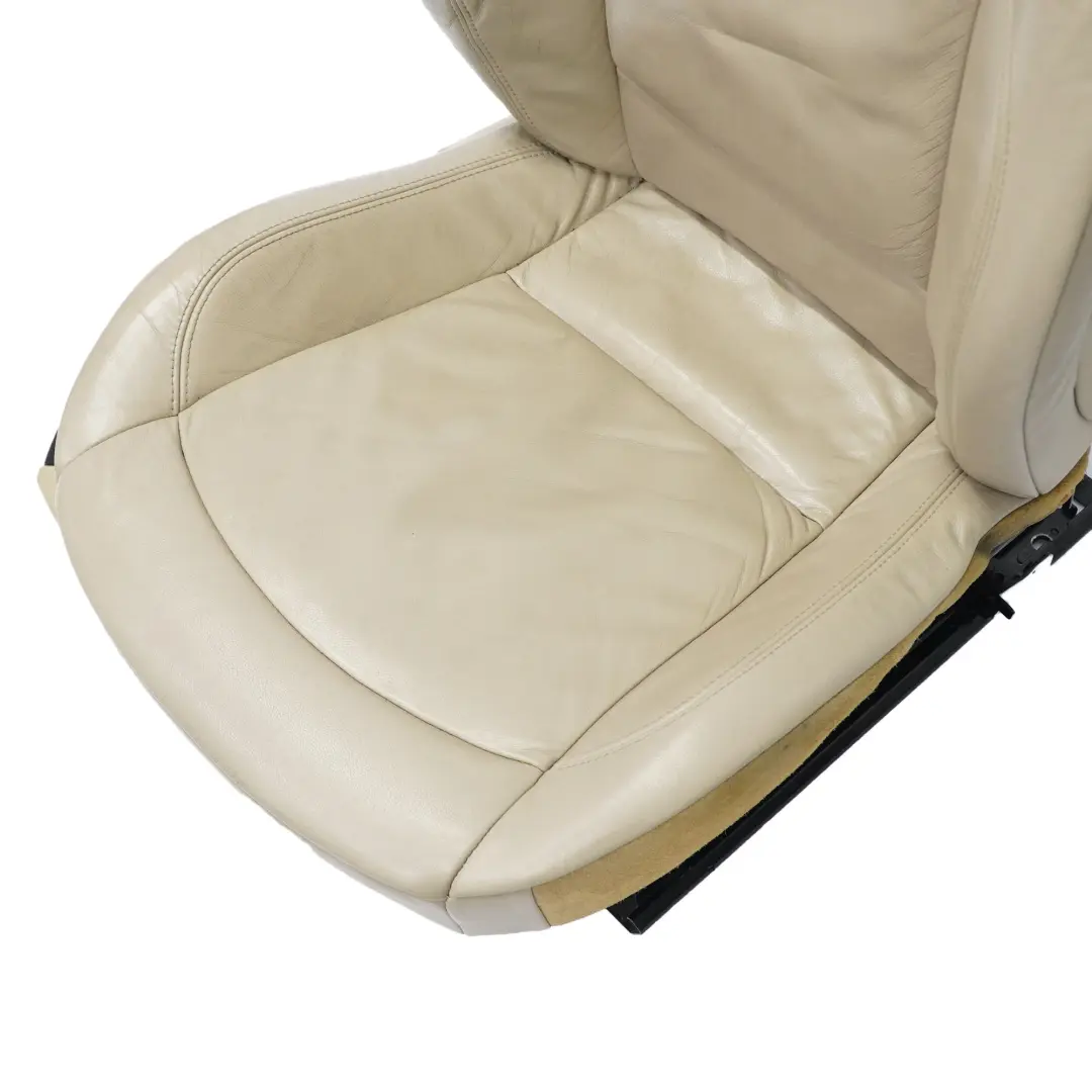 Siège Avant Droit Chauffant Intérieur Cuir Oregon Beige pour BMW Z4 E85 à propos du numéro de pièce 7121712 BMW Z4 E85 Siège Avant Droit Chauffant Intérieur Cuir Oregon Beige - SKU 7121712-1 - Numéro de pièce 7121712