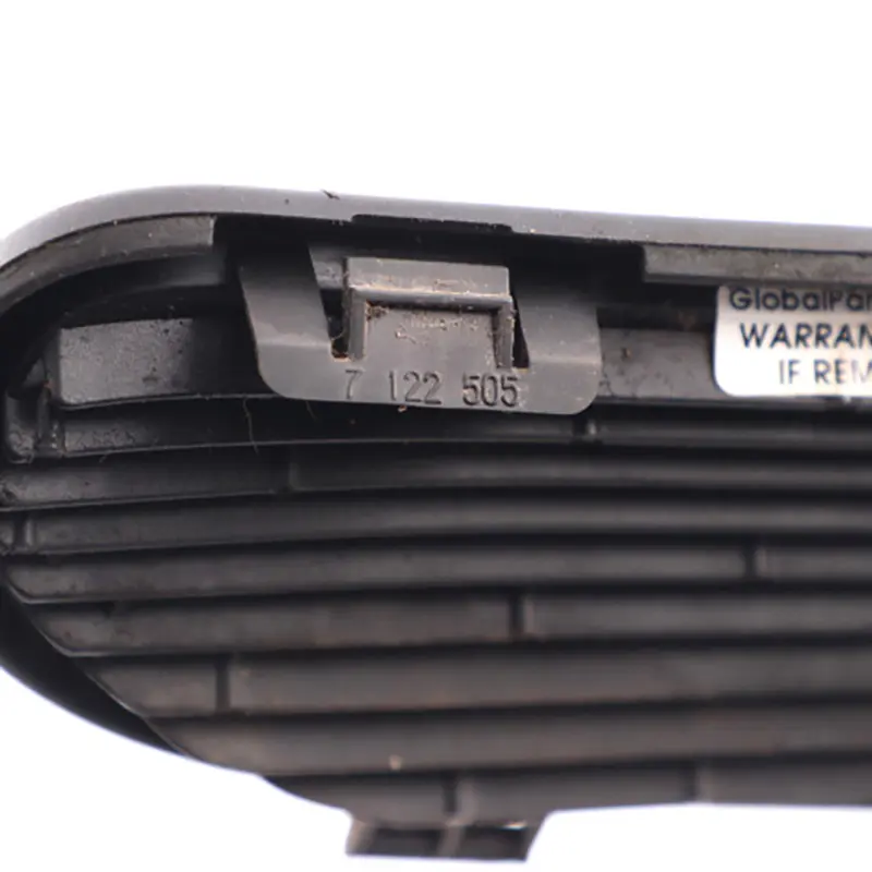 Rejilla Delantera Negra Izquierda para Mini Cooper One R50 R52 R53 con número de pieza 7122505 Mini Cooper One R50 R52 R53 Rejilla Delantera Negra Izquierda - SKU 7122505-4 - Número de pieza 7122505