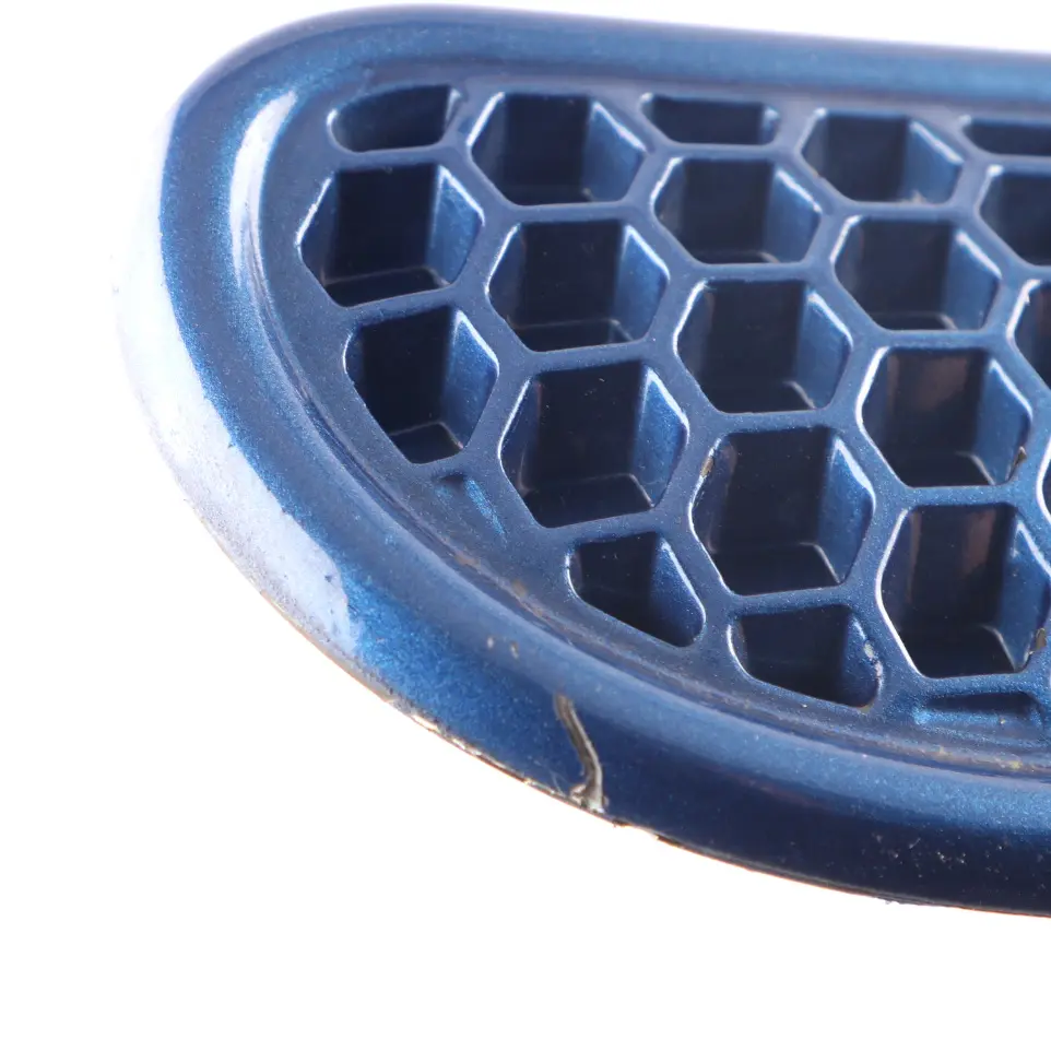 Front Right Top Trim Grille Schwarz Blue O/S to Mini Cooper R50 R52 R53 with Part number 7122506 Mini Cooper R50 R52 R53 Front Right Top Trim Grille Schwarz Blue O/S - SKU 7122506-2 - Part number 7122506