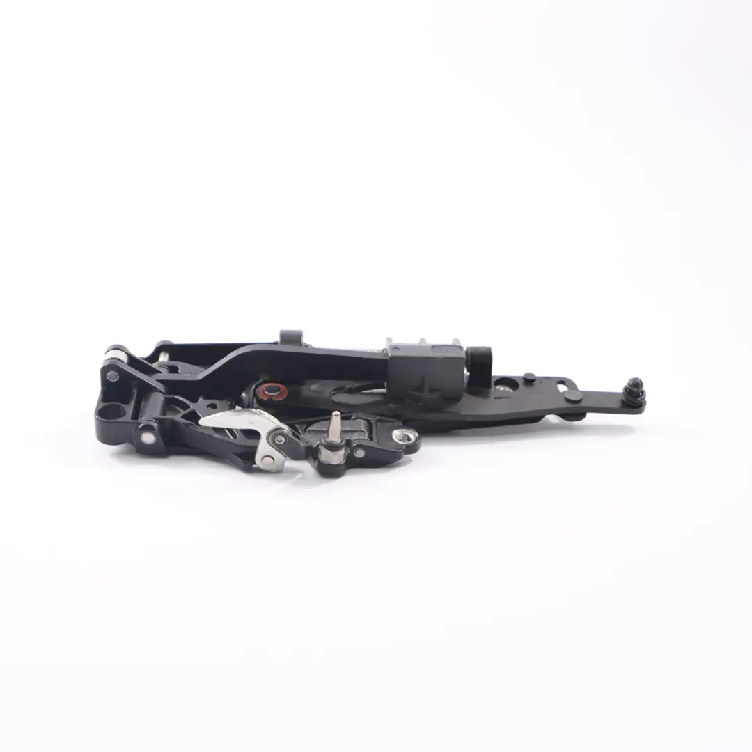 Roof Hinge Folding Top Frame Left Right N/O/S Hydraulic Lock to BMW E64 with Part number 7123312 BMW E64 Roof Hinge Folding Top Frame Left Right N/O/S Hydraulic Lock - SKU 7123312 - Part number 7123312