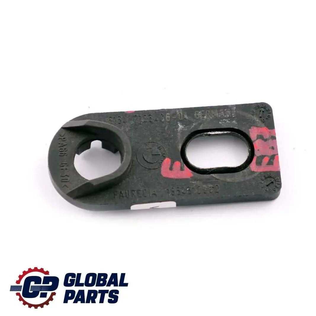 Mount Bracket Front Lamp Lighting Combination to BMW E81 E87 E88 with Part number 7123406 BMW E81 E87 E88 Mount Bracket Front Lamp Lighting Combination - SKU 7123406 - Part number 7123406