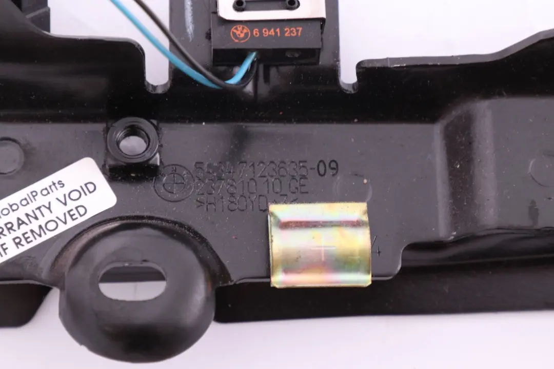 Techo Plegable Soft Top Soporte Con Interruptor Izquierda para Mini R52 Convertible con número de pieza 7123635 Mini R52 Convertible Techo Plegable Soft Top Soporte Con Interruptor Izquierda - SKU 7123635 - Número de pieza 7123635