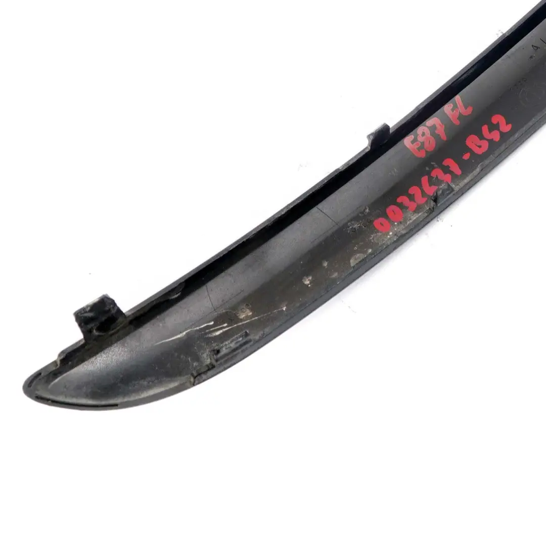 Listwa zderzaka przednia lewa black do BMW E87 o numerze 7124499 BMW E87 Listwa zderzaka przednia lewa black - SKU 7124499-BS2 - Numer Części 7124499