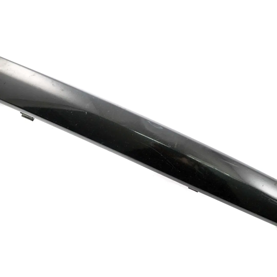 Listwa zderzaka przednia lewa black do BMW E87 o numerze 7124499 BMW E87 Listwa zderzaka przednia lewa black - SKU 7124499-BS2 - Numer Części 7124499