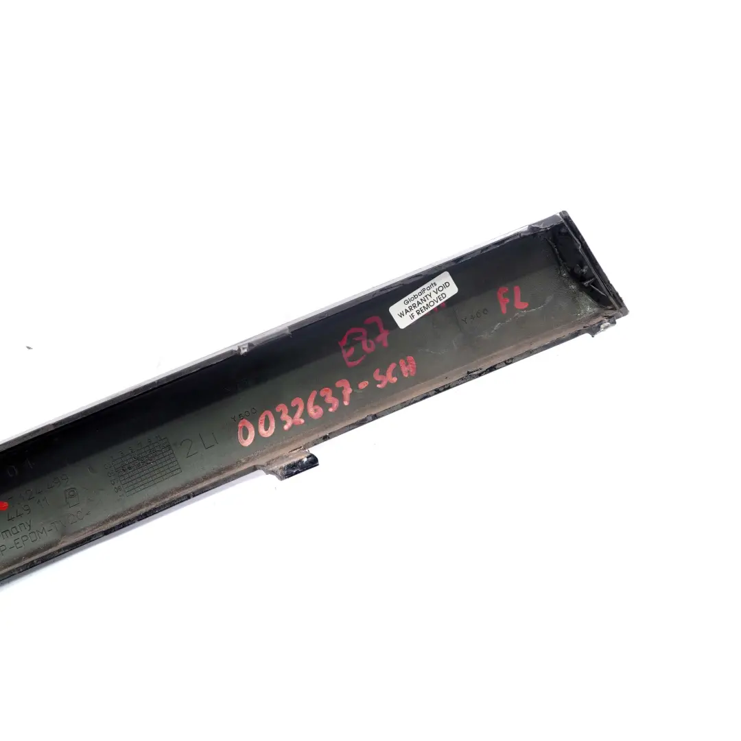 Paraurti Listello Para Urti Anteriore Sinistra Nero 2 - 668 per BMW E87 con numero di parte 7124499 BMW E87 Paraurti Listello Para Urti Anteriore Sinistra Nero 2 - 668 - SKU 7124499-SCH - Numero di parte 7124499