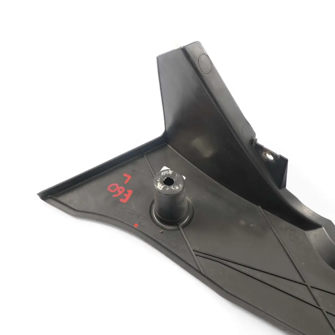 Cache Réservoir Sous Carrosserie Gauche pour BMW E60 E61 E63 LCI à propos du numéro de pièce 7124555 BMW E60 E61 E63 LCI Cache Réservoir Sous Carrosserie Gauche - SKU 7124555 - Numéro de pièce 7124555