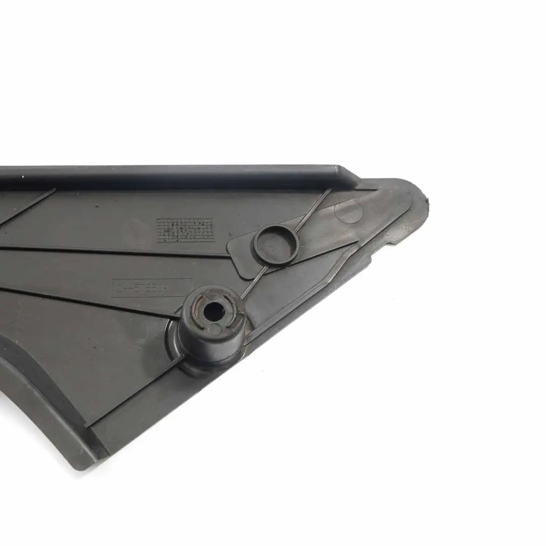 Cubierta Tanque Derecho Debajo De La Carroceria para BMW E60 E61 E63 con número de pieza 7124556 BMW E60 E61 E63 Cubierta Tanque Derecho Debajo De La Carroceria - SKU 7124556-1 - Número de pieza 7124556