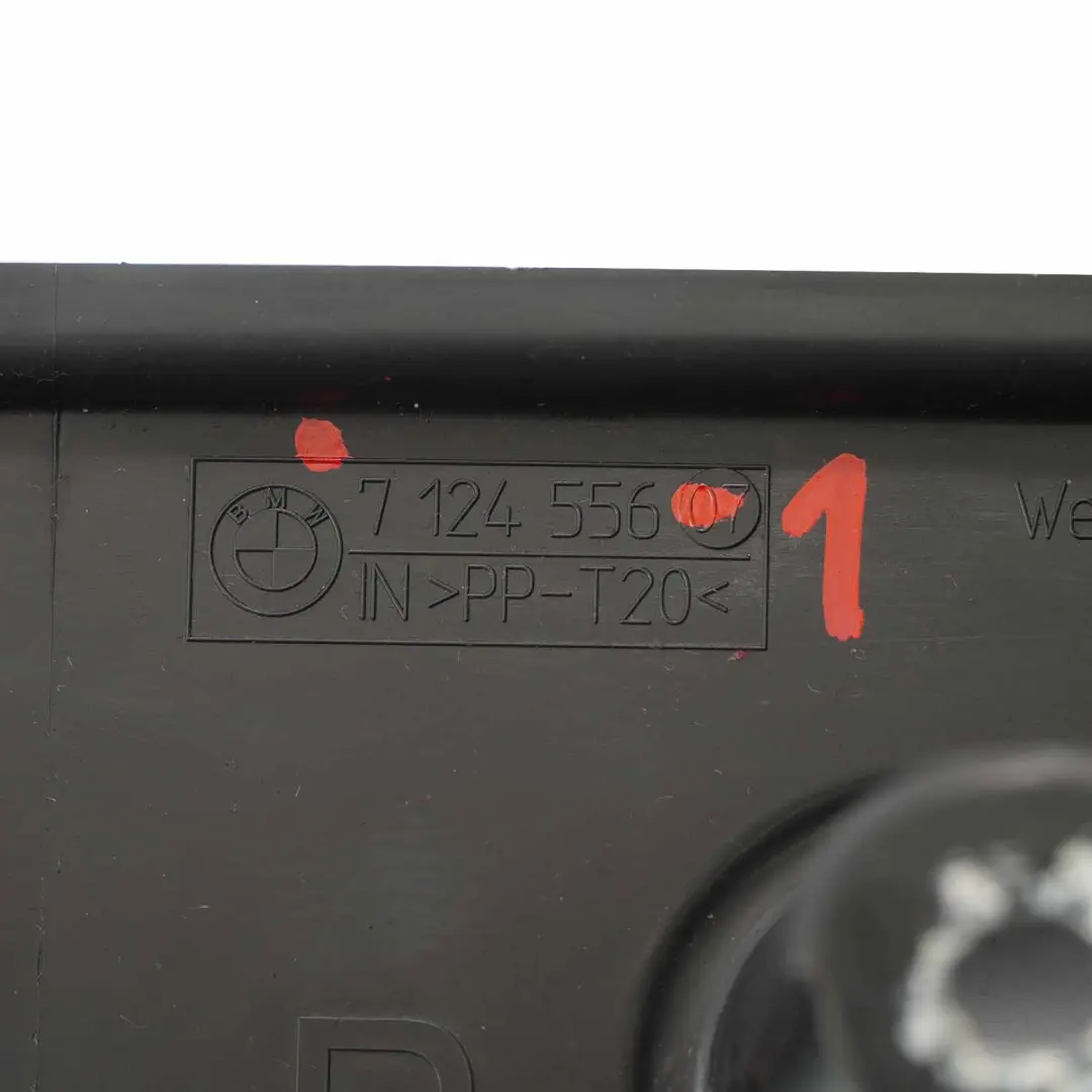 BMW E60 E63 Osłona Obudowa Zbiornika Baku Prawa - SKU 7124556-1 - Numer Części 7124556
