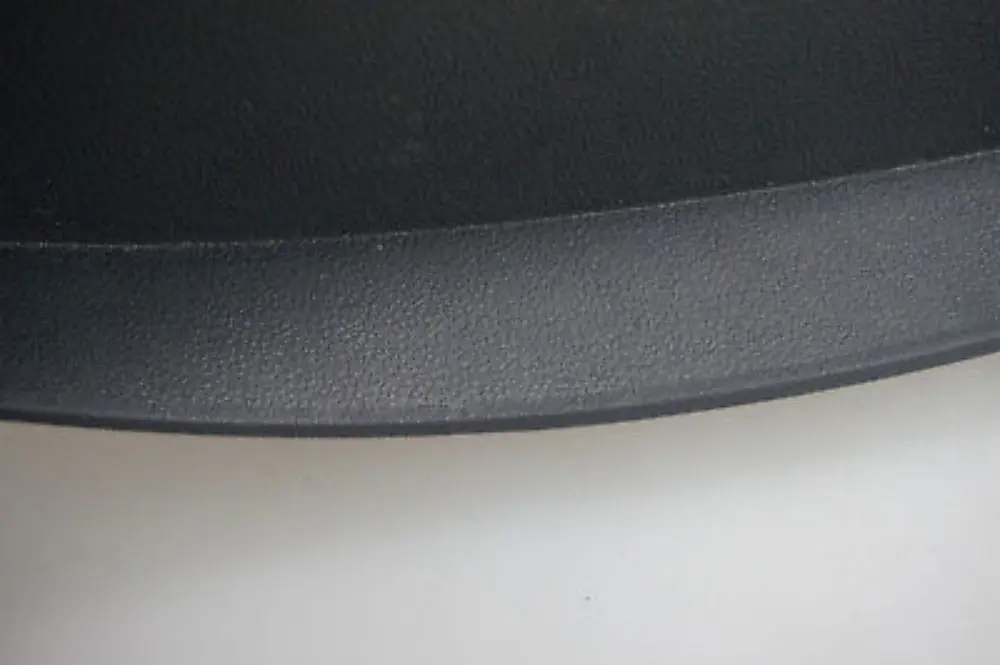 BMW 1 Series E87 Passengers Dash Trim Cover Panel Cover Left Black N/S - SKU 7124779 - Part number 7124779