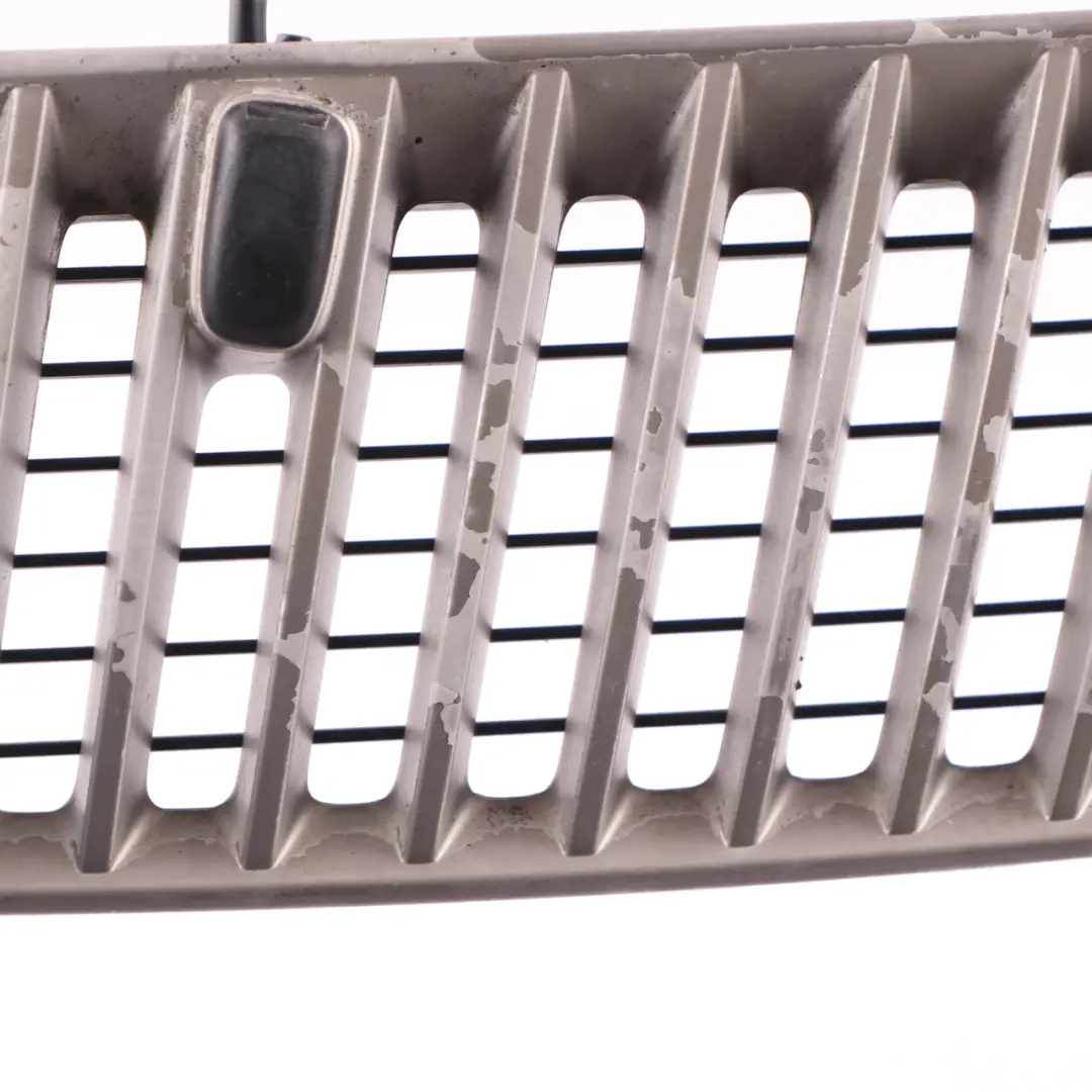 Grille BMW X5 E53 Bonnet Air Vent Left N/S Grille to with Part number 7124821 Grille BMW X5 E53 Bonnet Air Vent Left N/S Grille - SKU 7124821 - Part number 7124821
