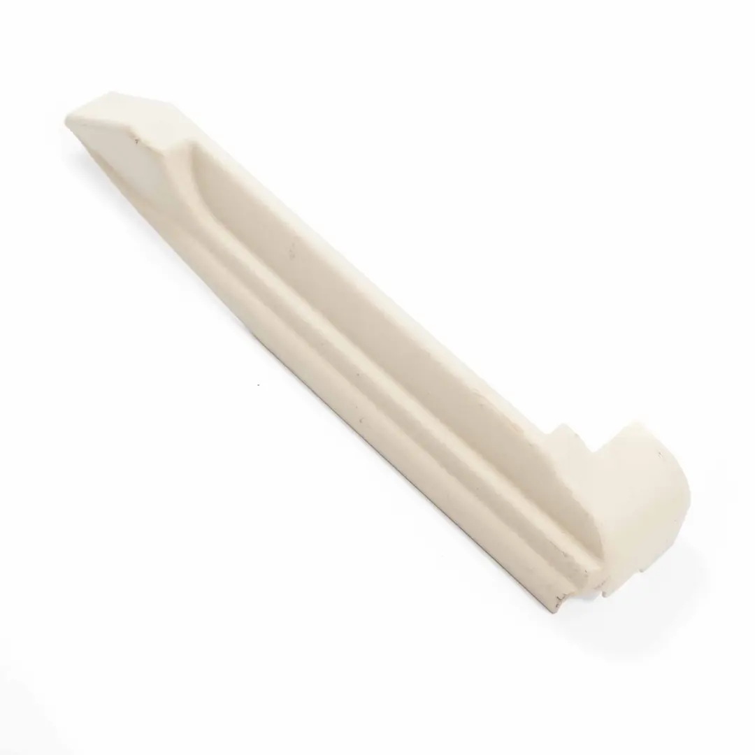  Rail siège BMW E60 E61 E65 Garniture supérieur finition Beige droite 7016162 - SKU 7124984 - Numéro de pièce 7124984