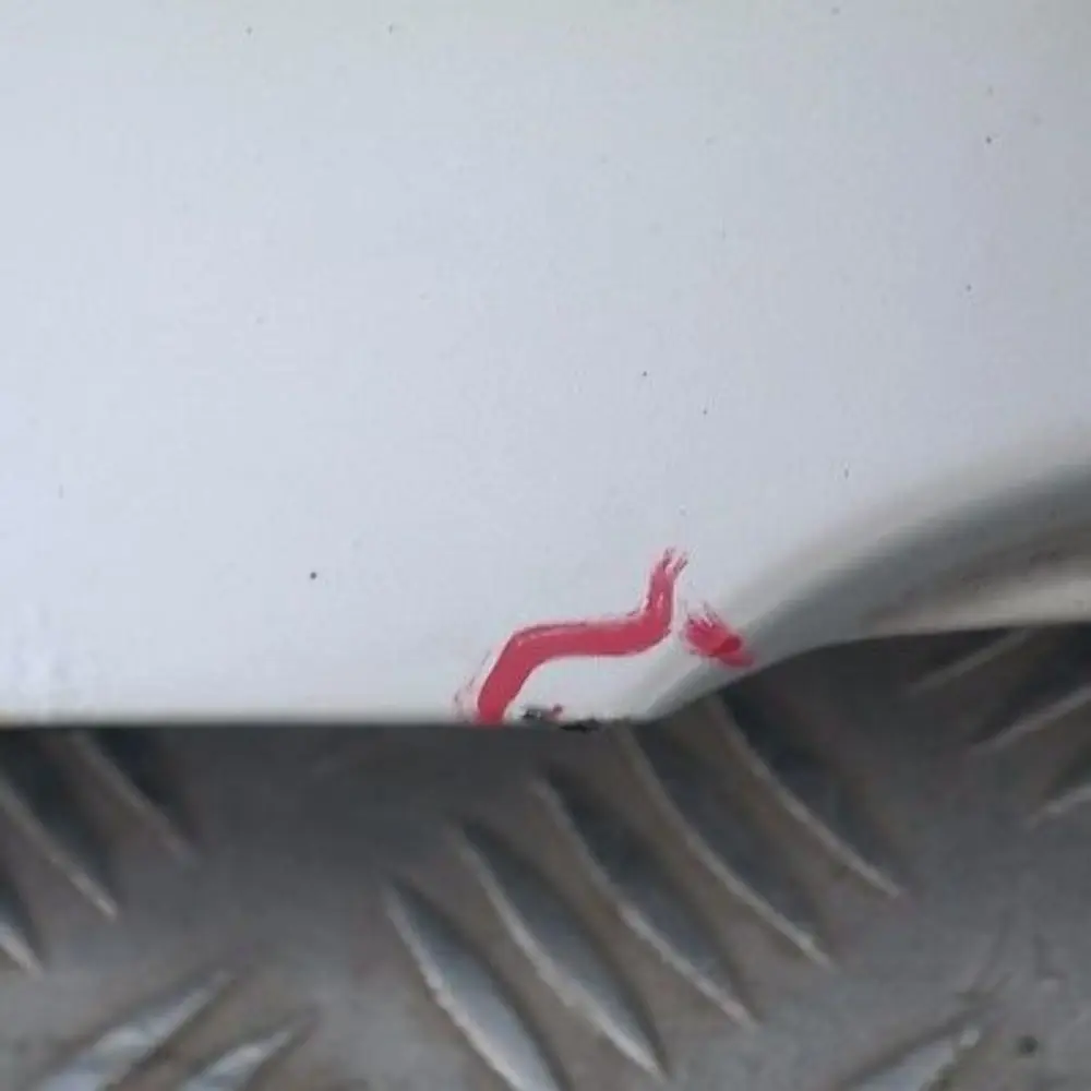 Trunk Lid Tailgate Boot Rear Titansilber Silber Silver to BMW X5 SERIES 4 E53 with Part number 7126015 BMW X5 SERIES 4 E53 Trunk Lid Tailgate Boot Rear Titansilber Silber Silver - SKU 7126015-TS4 - Part number 7126015