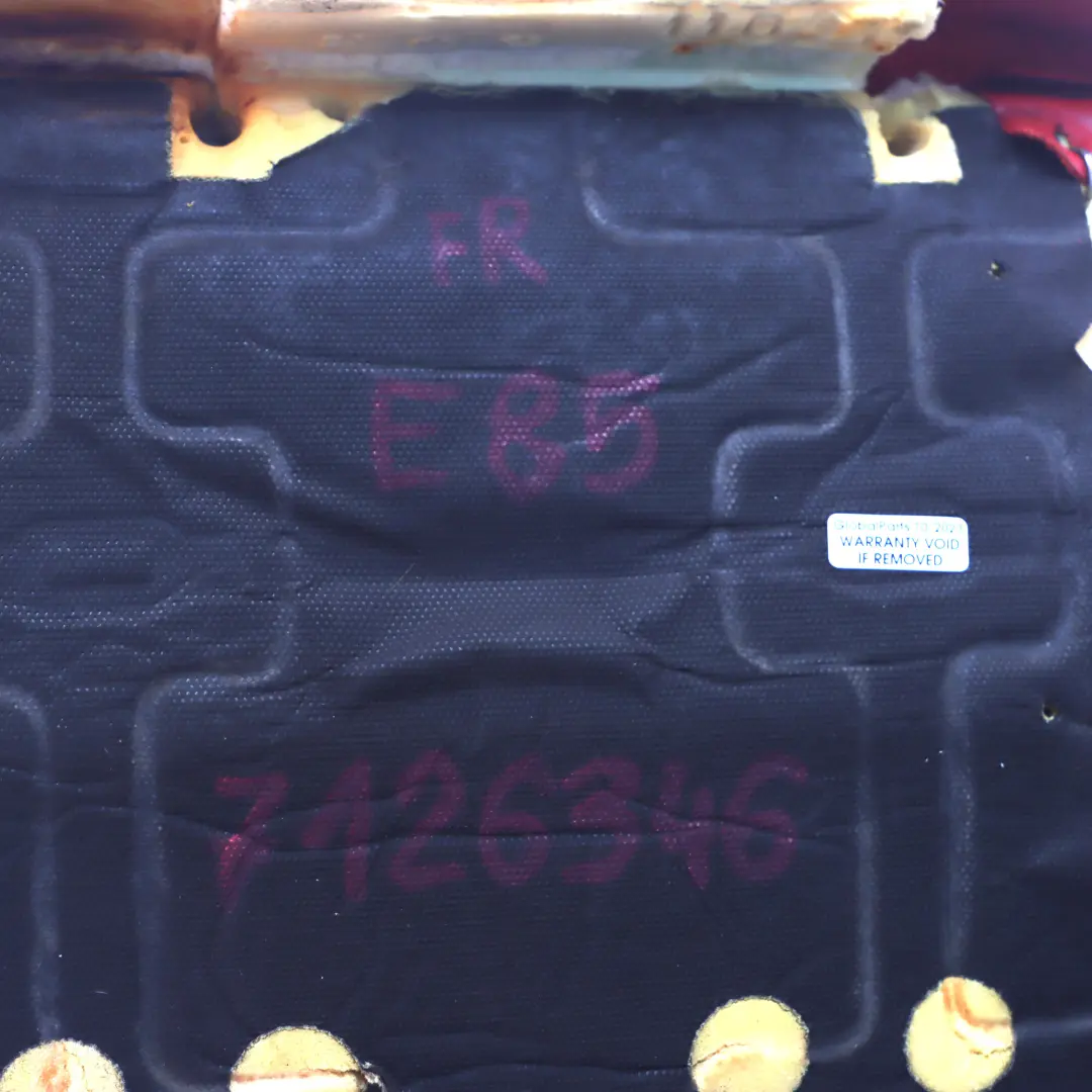 Coprisedile Anteriore Destro Rivestimento Pannello Pelle Rosso per BMW Z4 E85 con numero di parte 7126346 BMW Z4 E85 Coprisedile Anteriore Destro Rivestimento Pannello Pelle Rosso - SKU 7126346 - Numero di parte 7126346