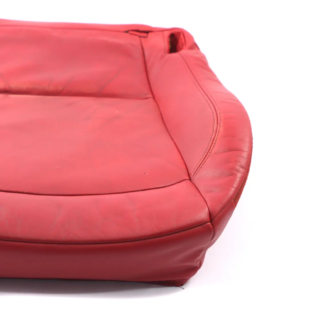 Sitzbezug vorne rechts Sitzverkleidung Panel Leder Rot für BMW Z4 E85 mit Teilenummer 7126346 BMW Z4 E85 Sitzbezug vorne rechts Sitzverkleidung Panel Leder Rot - SKU 7126346 - Teilenummer 7126346