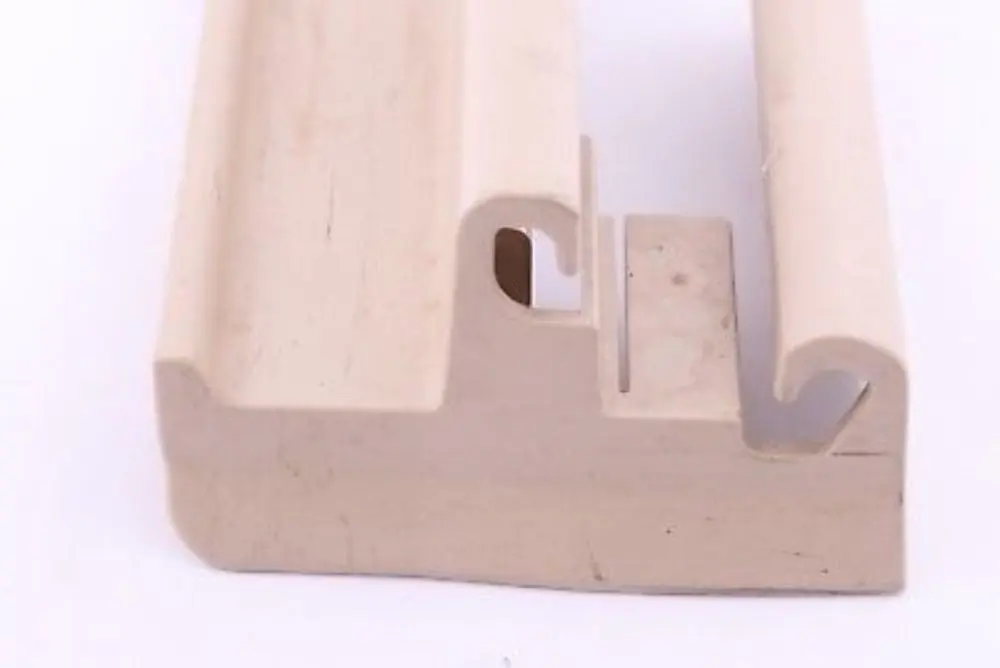 BMW E60 E61 E65 Housse Siège Avant Extérieur Droit Beige Creambeige - SKU 7126536 - Numéro de pièce 7126536