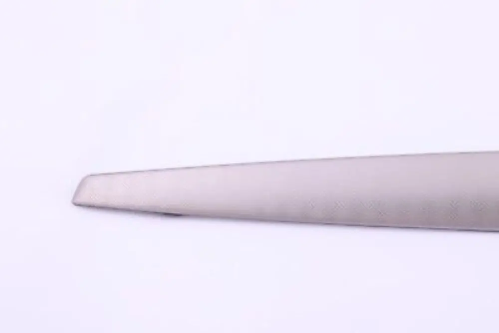 I-panel Centre Kodiak Silver Trim Strip Left N/S to BMW 1 Series E87 Cover with Part number 7127176 BMW 1 Series E87 Cover I-panel Centre Kodiak Silver Trim Strip Left N/S - SKU rhd-7127176 - Part number 7127176