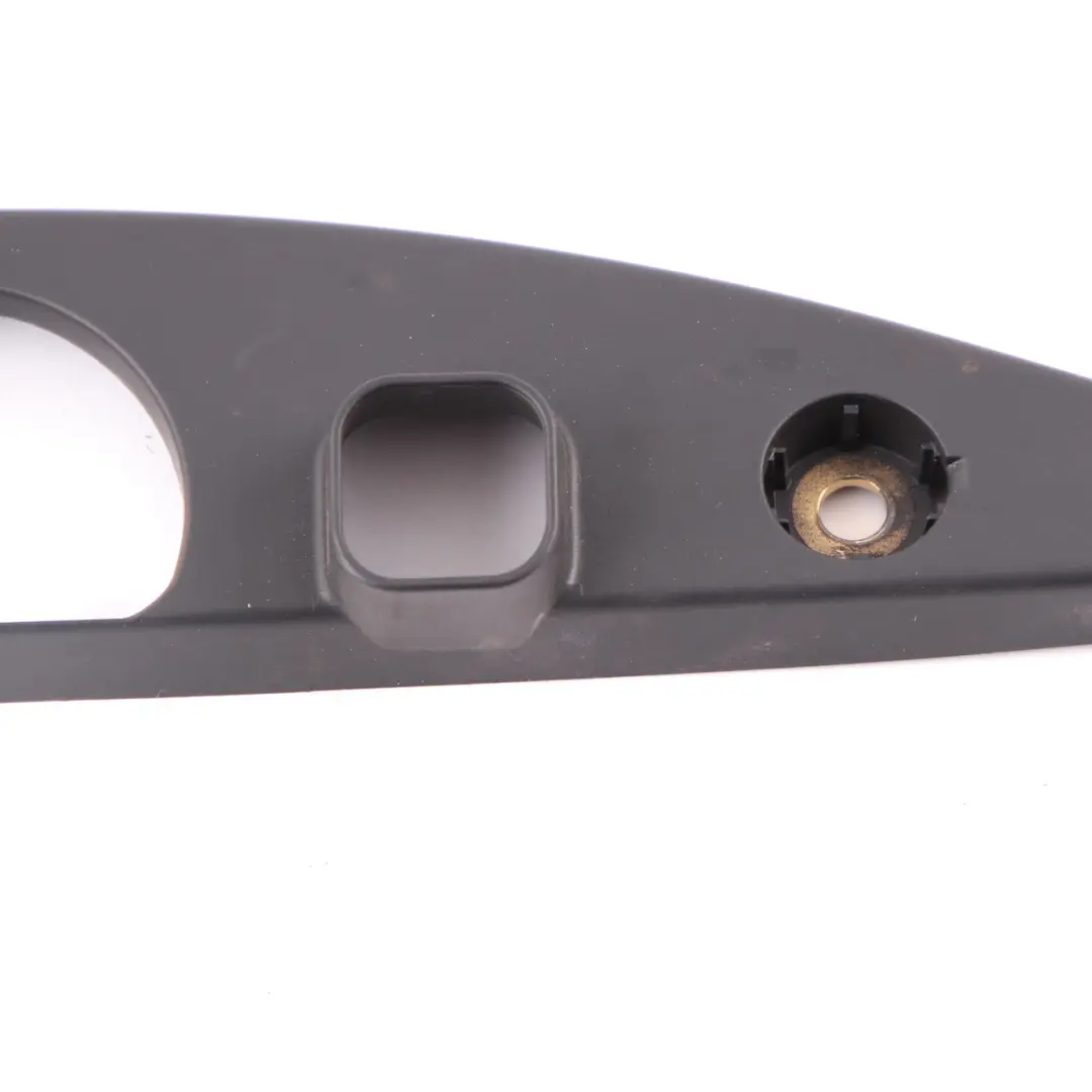 BMW E91 LCI 1 Panneau Habillage Arrière Système de Verrouillage Noir - SKU 7127883-1 - Numéro de pièce 7127883