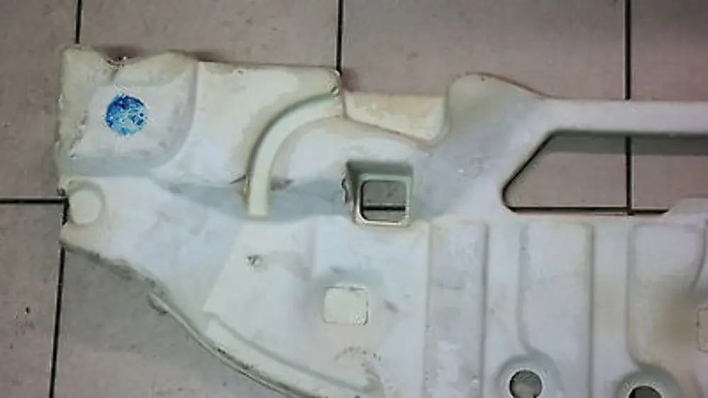 Sound insulating front trunk panel to BMW 3 Series E92 M3 LCI with Part number 51487128067 BMW 3 Series E92 M3 LCI Sound insulating front trunk panel - SKU 7128067 - Part number 51487128067