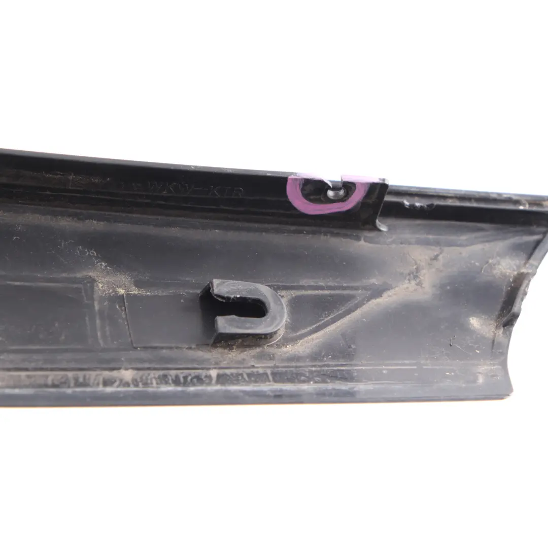 Colonna Esterna A Copertura Pilastro Sinistro per Mini Cooper R50 R52 R53 con numero di parte 7146097 Mini Cooper R50 R52 R53 Colonna Esterna A Copertura Pilastro Sinistro - SKU 7128157 - Numero di parte 7146097