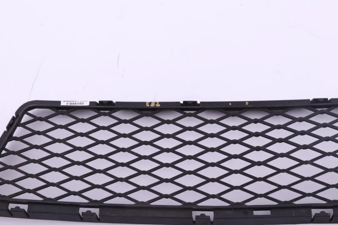 BMW E92 E93 Grille de pare chocs avant ouverte au centre - SKU 7128234 - Numéro de pièce 7128234