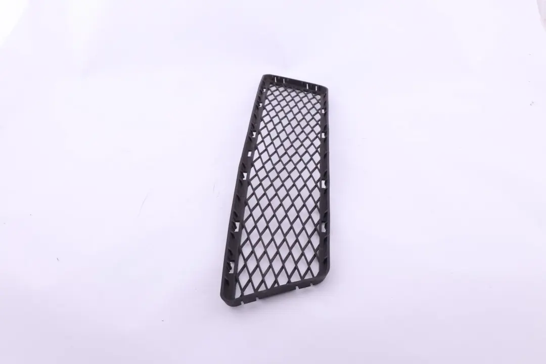 Grille de pare chocs avant ouverte au centre pour BMW E92 E93 à propos du numéro de pièce 7128234 BMW E92 E93 Grille de pare chocs avant ouverte au centre - SKU 7128234 - Numéro de pièce 7128234