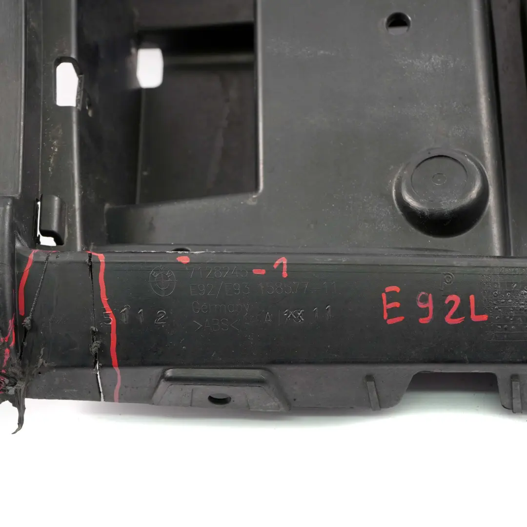 BMW E92 E93 Supporto Guida Paraurti Posteriore Sinistra - SKU 7128245-1 - Numero di parte 7128245