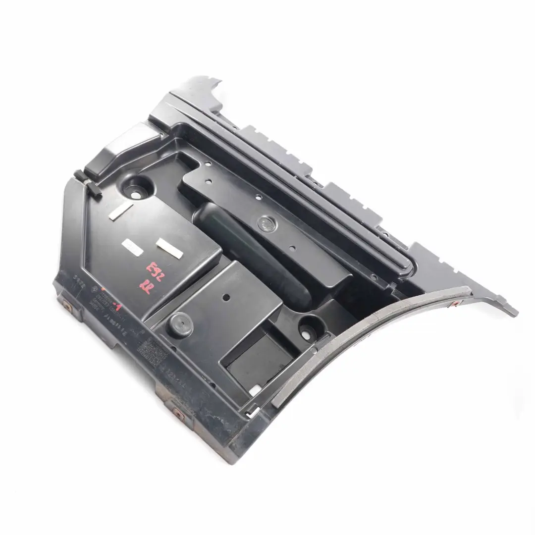 BMW E92 E93 Soporte Parachoques Trasero Soporte Guía Derecho - SKU 7128246-1 - Número de pieza 7128246